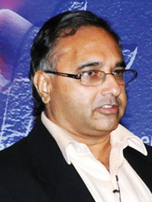 Dr P Srinivasan,