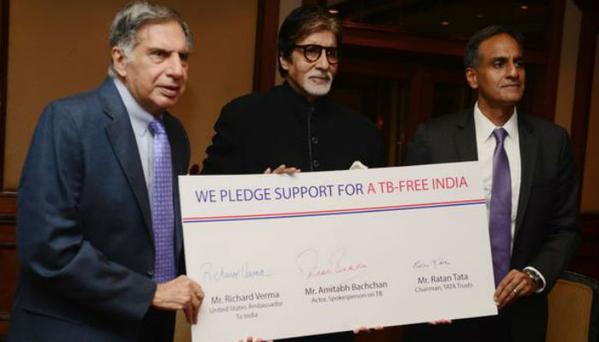 Big B, Ratan Tata promote TB-free India