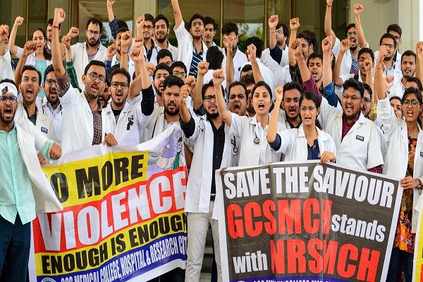 West Bengal: Doctors call off strike after CM agreed their demands