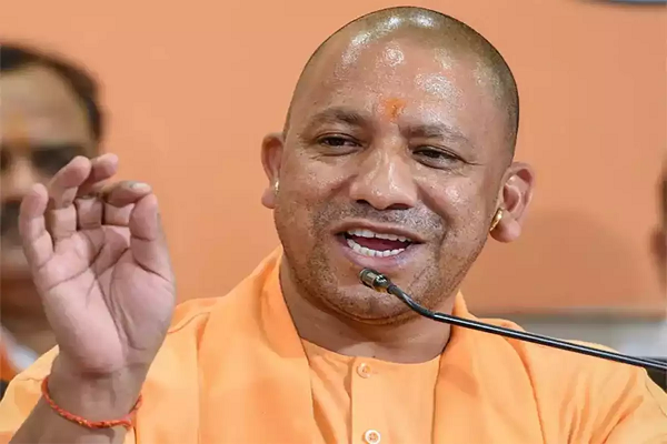 UP: CM Yogi Adityanath inaugurates mobile hospital in Varanasi