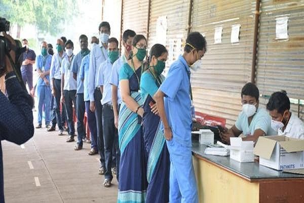 Medical College in Dharwad turns into COVID-19 cluster